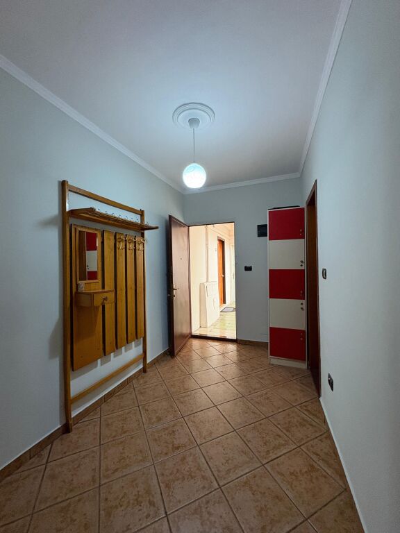🏡 Jepet me Qera Apartament 1+1 📍 Laprakë