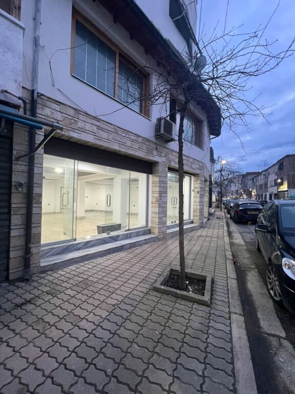 🏢 JEPET ME QERA AMBIENT BIZNESI 🏢