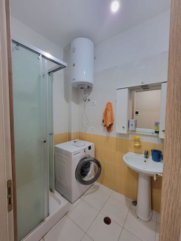 🏡 JEPET ME QIRA APARTAMENT 1+1 NË 📍 ASTIR  Kompleksi “Fratari”
