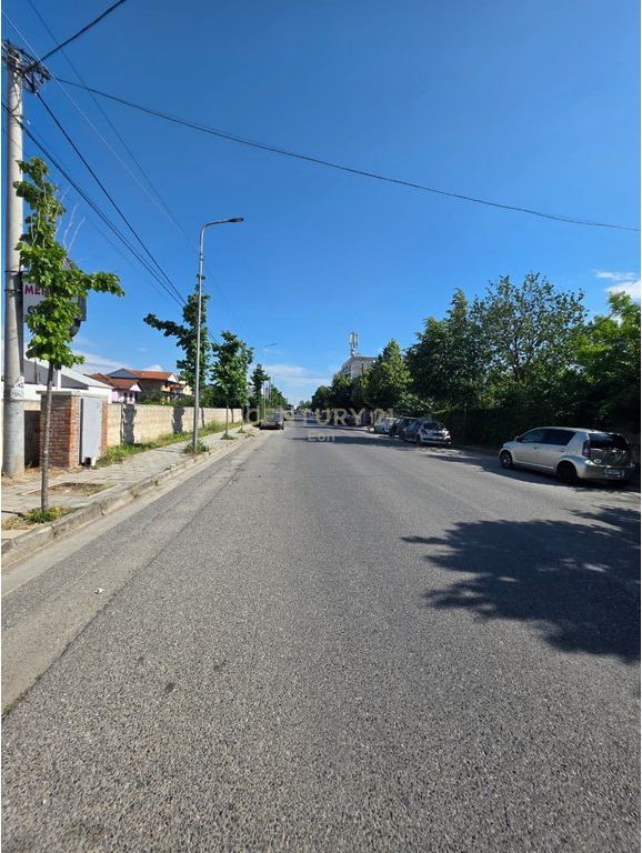 SHESIM TOKE TRUALL+ 2 NDERTESA NE SPITALLE, DURRES BUZE RRUGES KRYESORE!