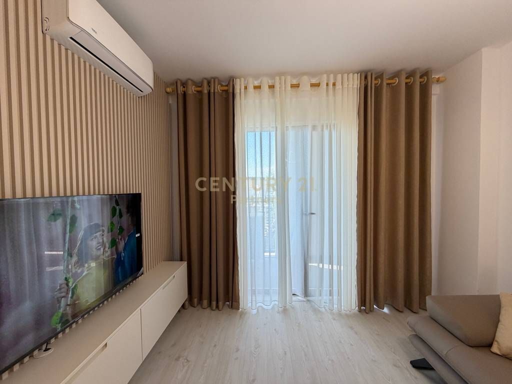 AFFITTIAMO APPARTAMENTO 2+1+DEPOSITO A KOMBINAT! 450 € /Mese