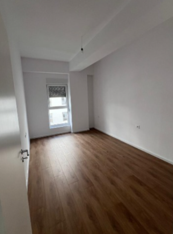 Shitet Apartament 1+1 – Kaimi