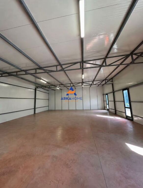 WAREHOUSE FOR RENT 240M2 "IN VALIAS" 70,000 LEKE