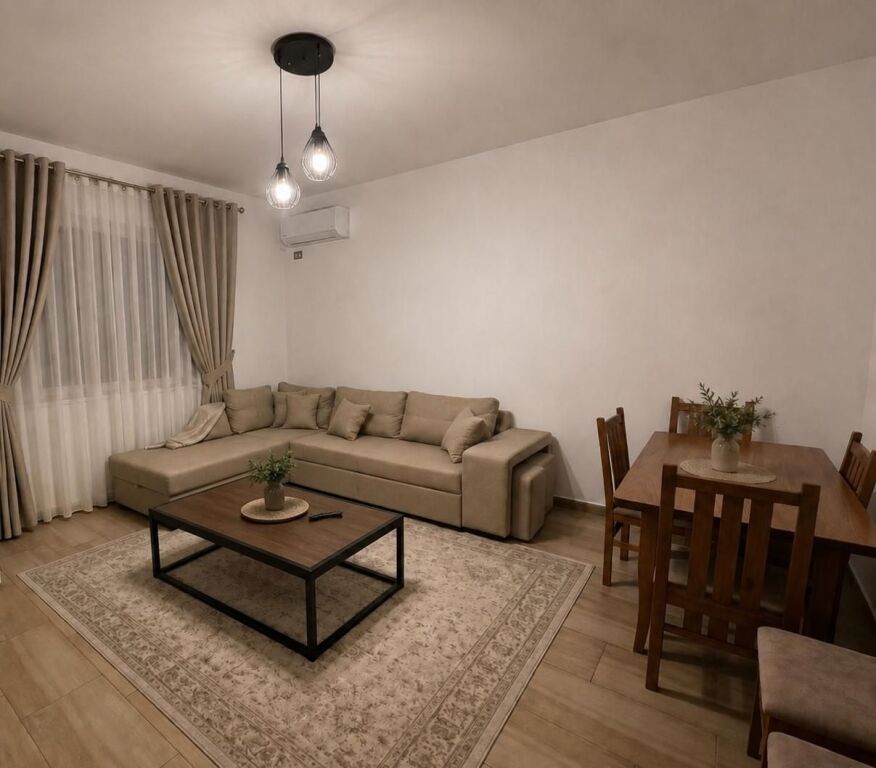 Bulevardi i Ri, affittasi appartamento 2+1.