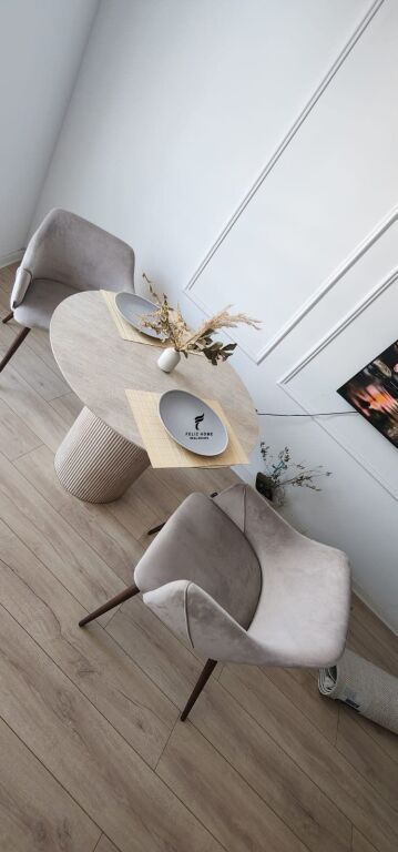 VENDESI APPARTAMENTO 1+1 CASA ITALIA 10.300.000 LEKE FH-76373
