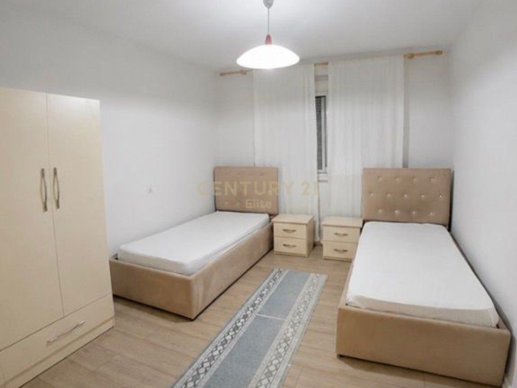 3+1 apartment for rent in Xhamllik!