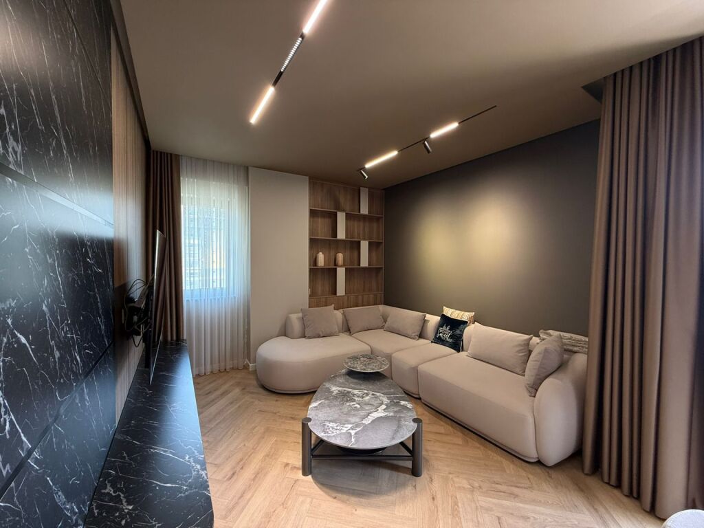 Apartament me qera - Fusha e Aviacionit