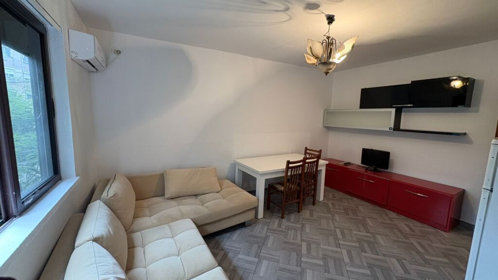 🏡 APPARTAMENTO 1+1 IN VENDITA 📍 Via Irfan Tomini