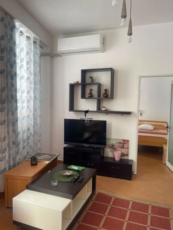 APARTAMENT ME QERA 1+1 KOMUNA PARISIT 45.000 LEKE FH-76256