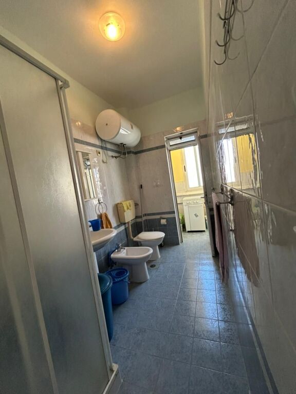 Shitet Apartament 2+1 | Pallati i Sportit, Durrës