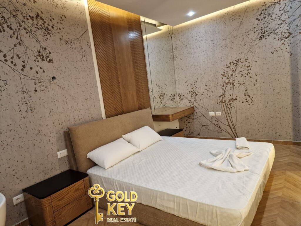 🏡 SHITET APATRAMENT2+1+2 LUXURY VOLLGA DURRES