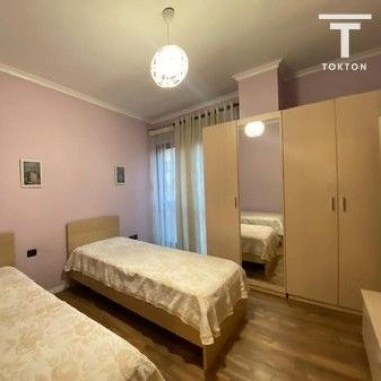 AFFITTO, APPARTAMENTO 3+1+2, CENTRO, TIRANA