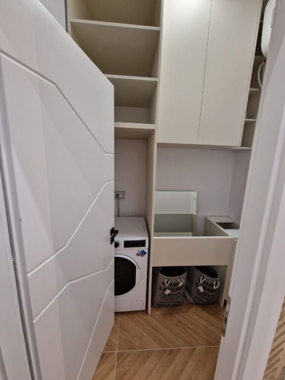 🏡 SHITET APATRAMENT2+1+2 LUXURY VOLLGA DURRES