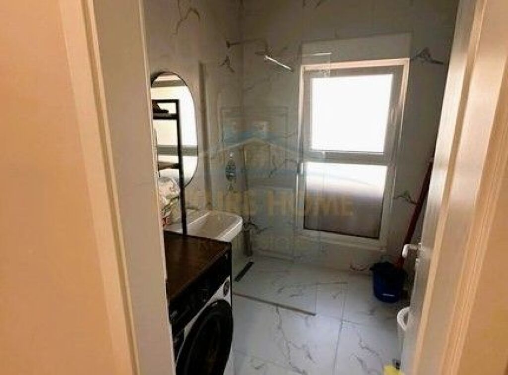 For sale, 1+1 apartment, Ali Demit, Tirana.