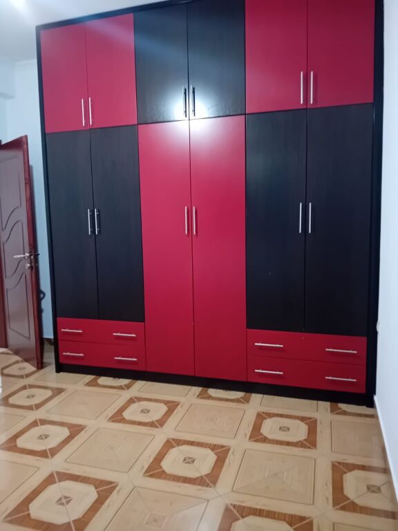 🏡 JEPET ME QERA – ASTIR, TIRANË