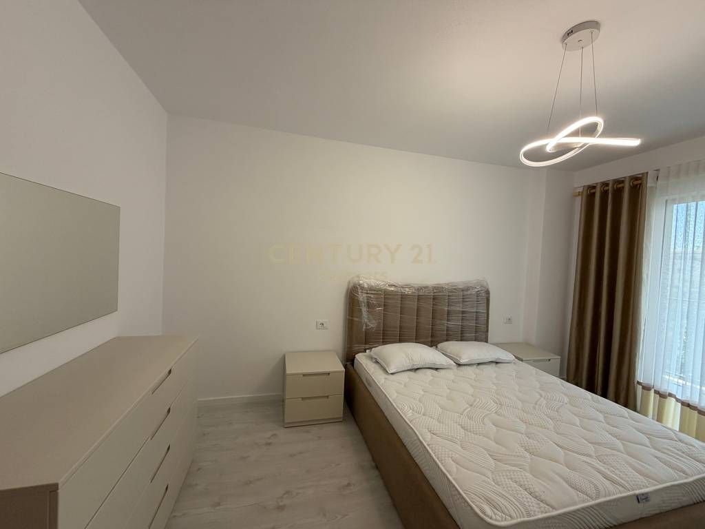 AFFITTIAMO APPARTAMENTO 2+1+DEPOSITO A KOMBINAT! 450 € /Mese
