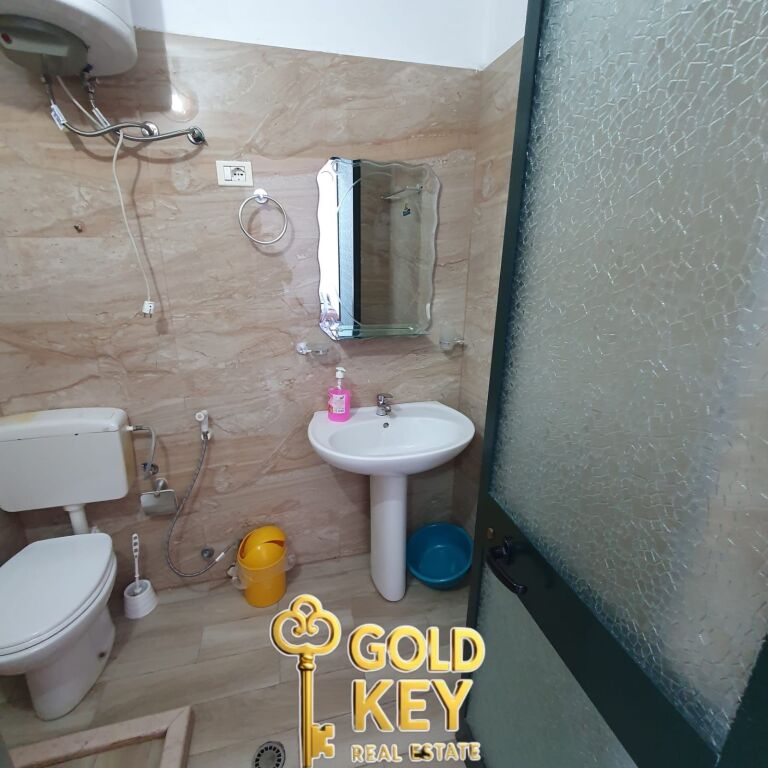 🏡 SHITET HOTEL ME 20 DHOMA PLAZH DURRES