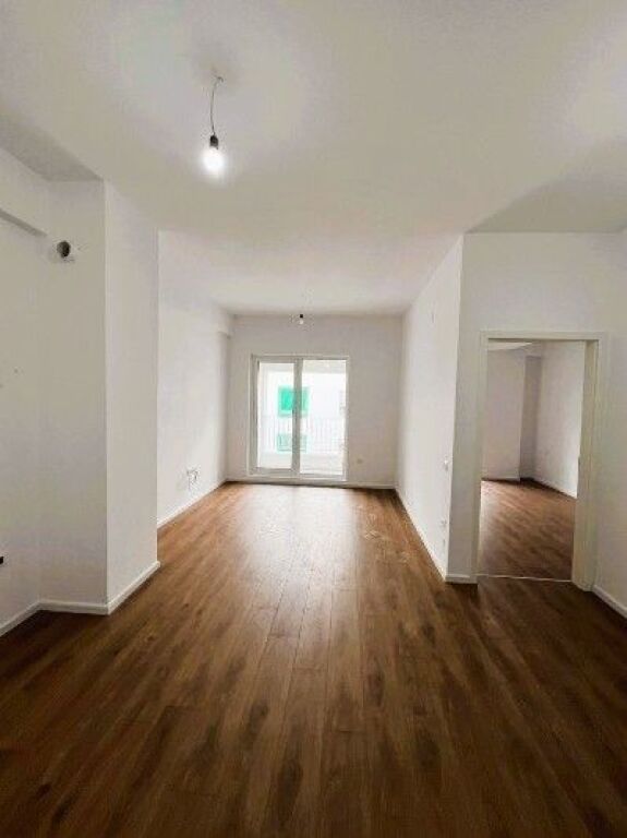🏡Shitet Apartament 1+1 – Kompleksi Kaimi ne Ali Demi📍