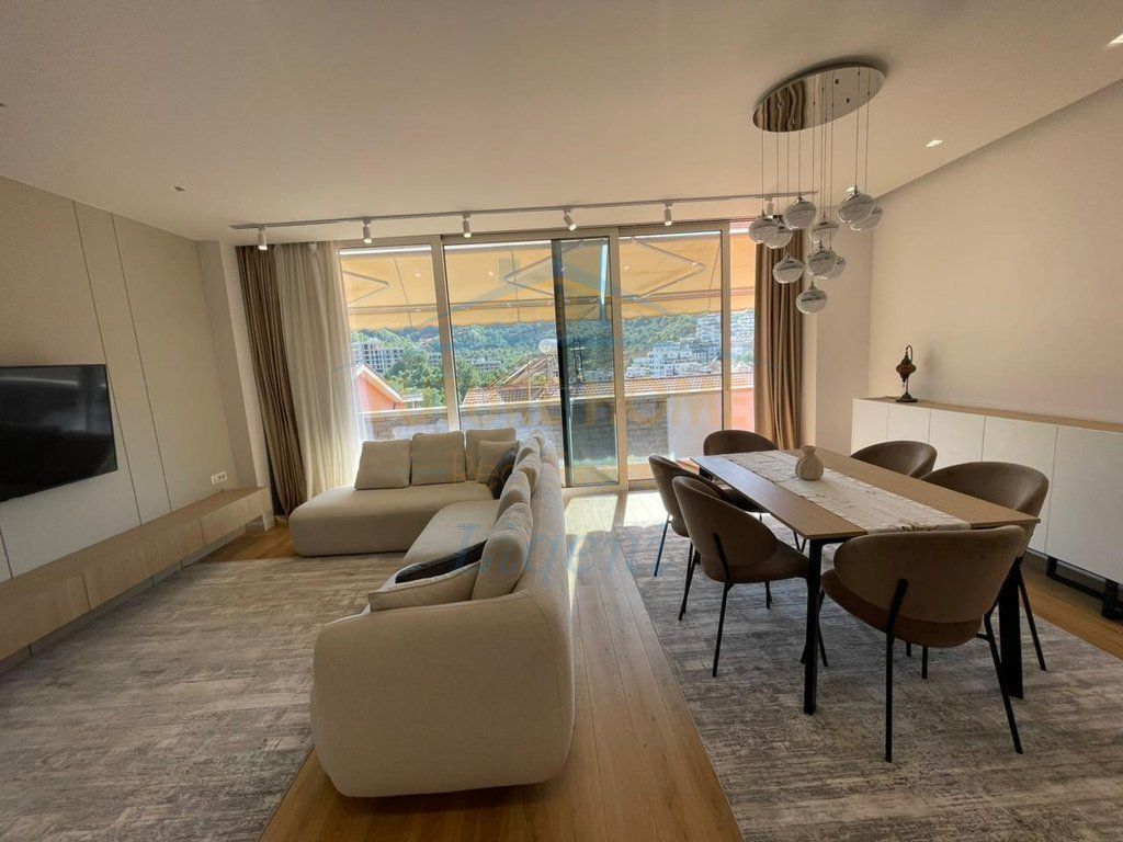 Qera, Apartament 2+1+ Post Parkimi, Liqeni Thatë, Tiranë.