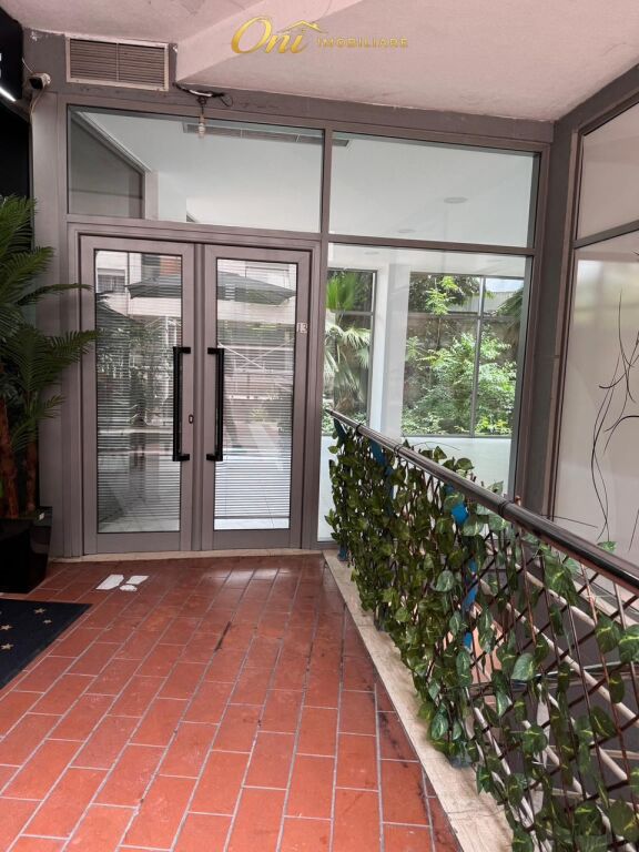 BUSINESS PREMISES FOR RENT 64M2 QSUT