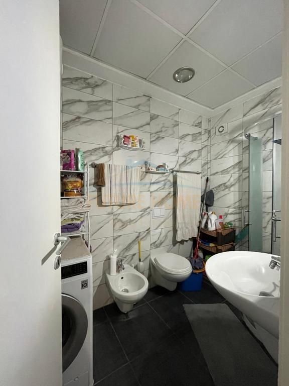 Shitet, Apartament 2+1+2, Fiori di Bosco, Don Bosko, Tiranë