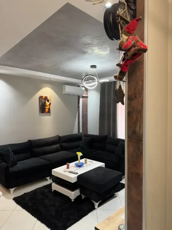 Affitto | Apartament 3 + 1 | Liqeni i Thatë | 550 €/mese