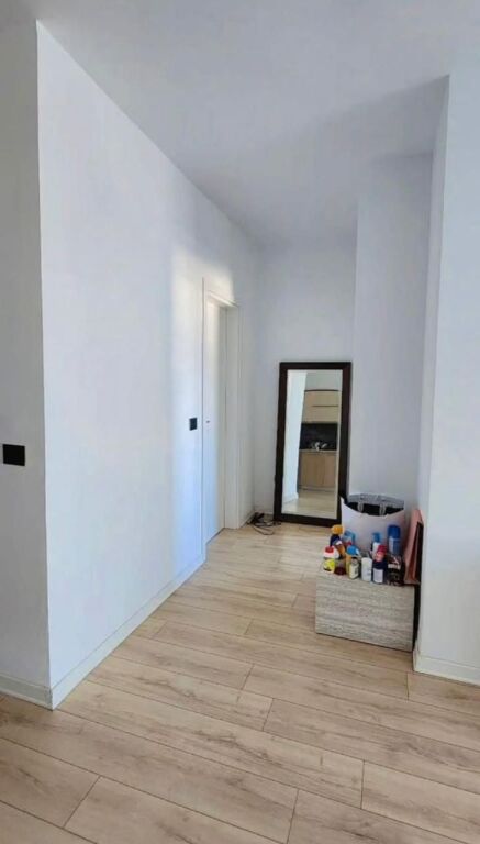 Shitje | Apartament 1 + 1 | Pallatet e Verdha | 105000 €