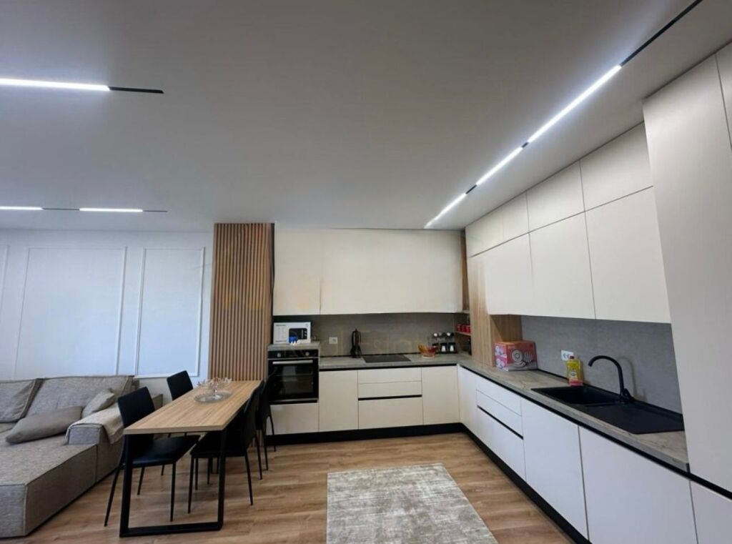 🏡 NUOVO SUPER APPARTAMENTO IN AFFITTO – ZOGU I ZI ✨