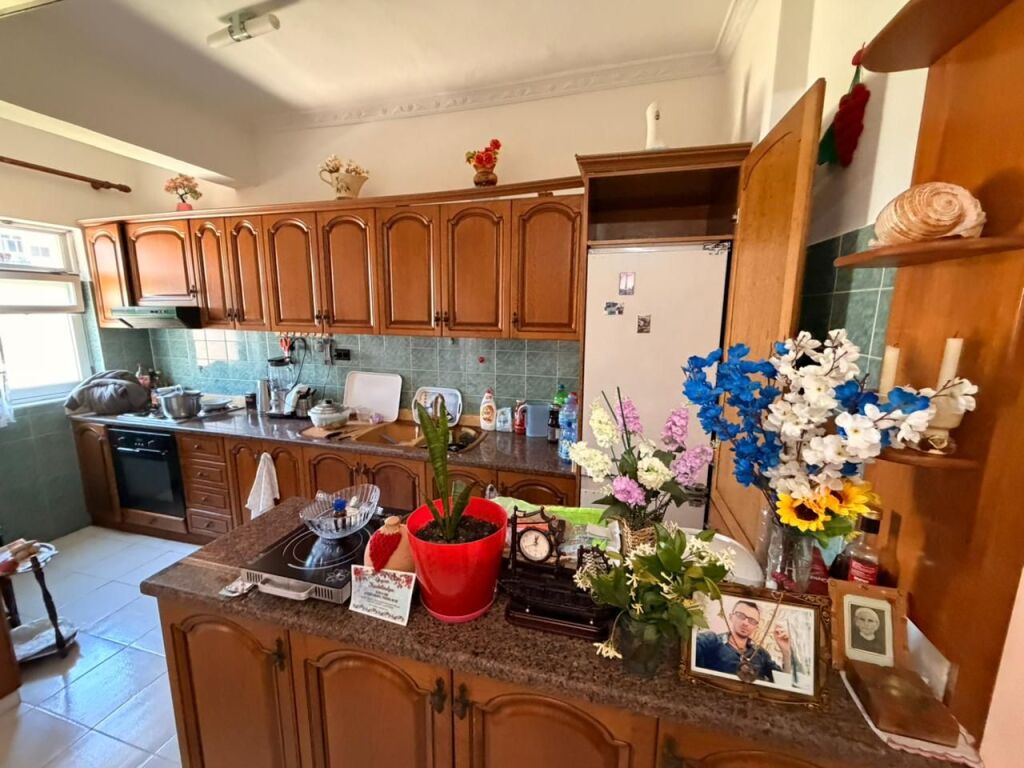 Shitet Apartament 2+1 + 2 Ballkone | Mbrapa Kryqit të Kuq, Durrës