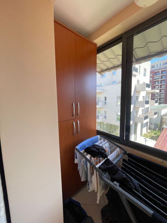 The second floor of a villa is for rent