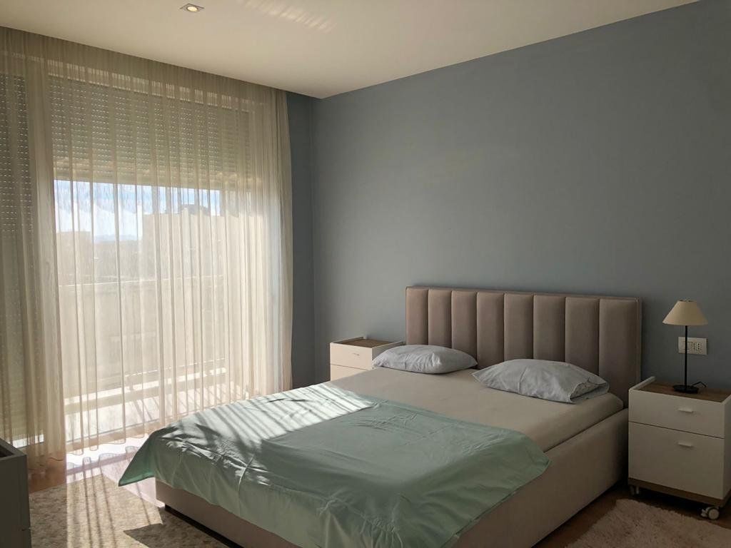 DUPLEX FOR RENT  PARKING SPACE NEAR 21 DECEMBER