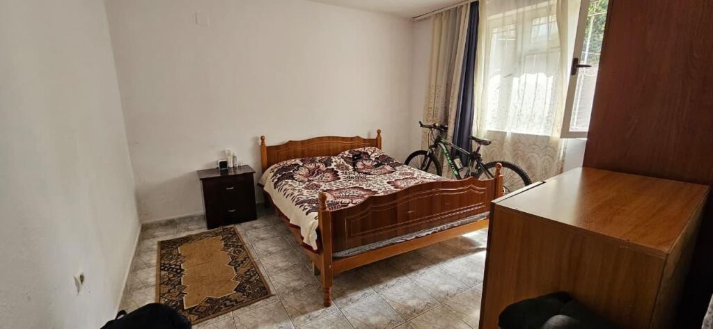 APARTMENT FOR RENT 1+1 PARIS COMMUNE 45,000 LEKE FH-76601