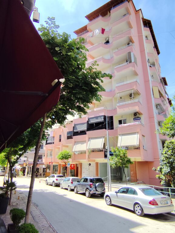 Apartment 2+1+1 SARANDA SALE shitet. 