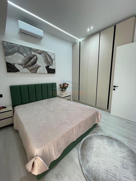 Apartament 1+1 ,Rruga ''Murrat Terbaci'' ,Vlorë.
