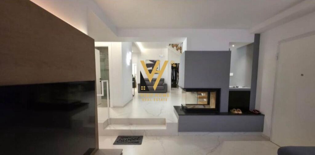 LUXURY TRIPLEX 4+2+3+BLK FOR SALE AT DRY LAKE 750,000 EURO