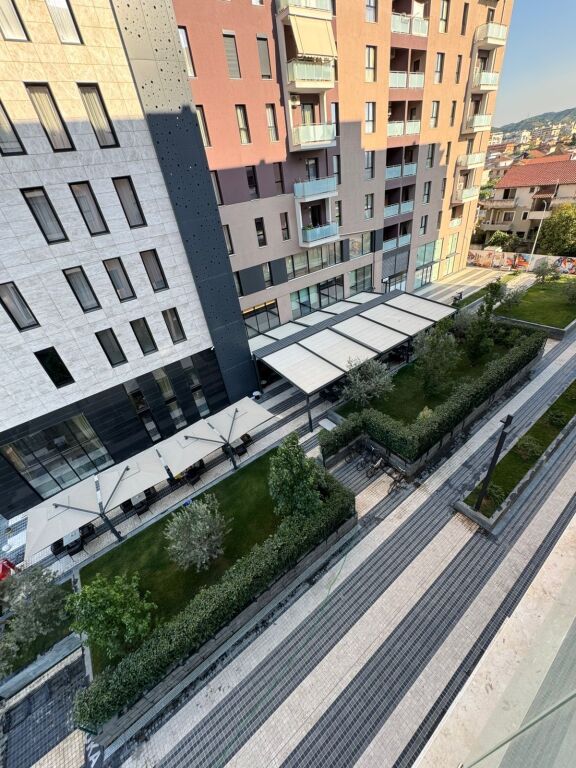 2+1,me parkim te hotel merkuri dogana,650 mije leke