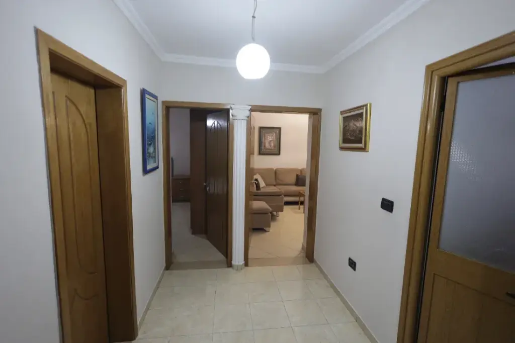 Rent | Apartament 2 + 1 | Brryli | 550 €/month