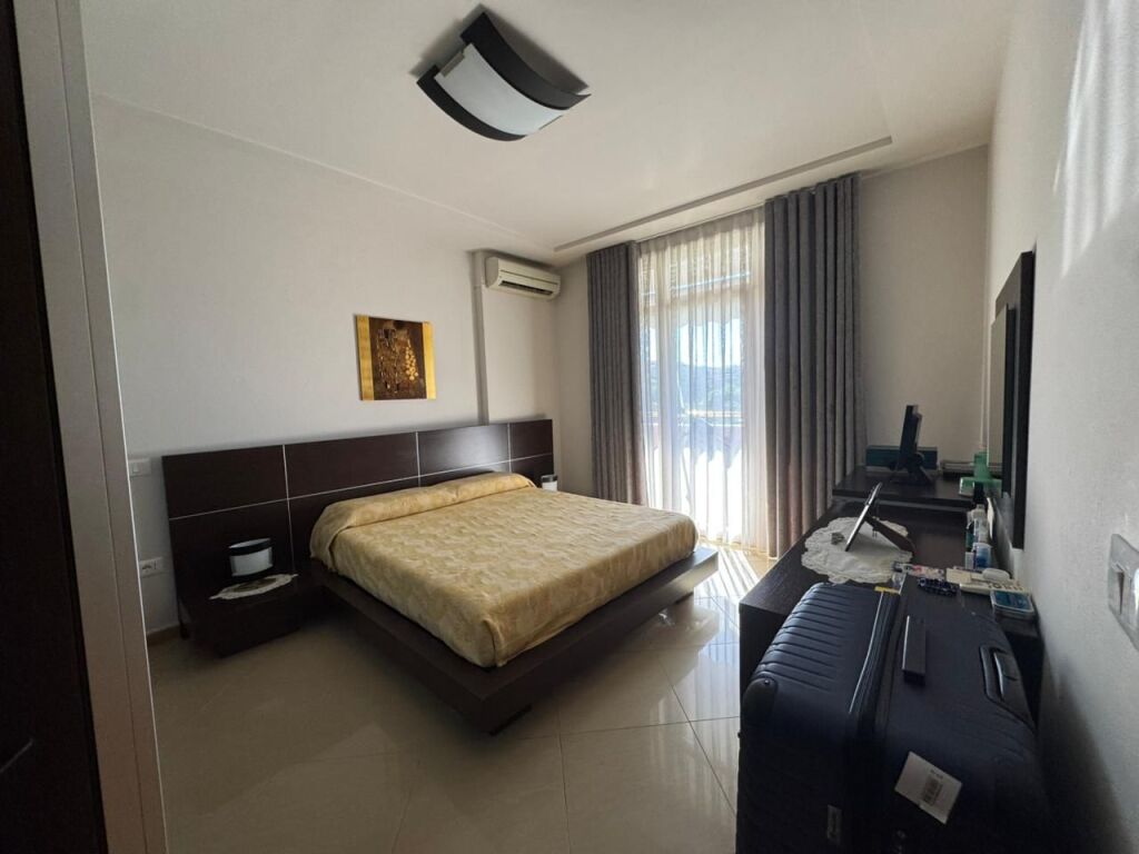 For sale, Apartment 3+1+2, Botanical Garden, Tirana. Empire69743