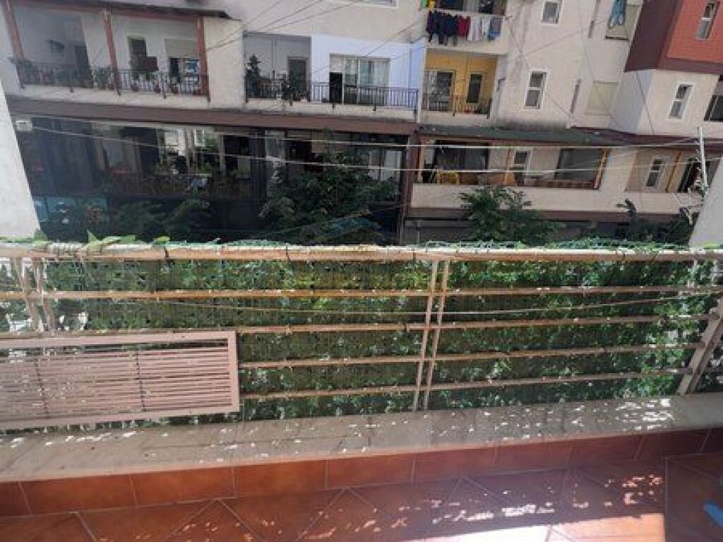 Shitet,Apartament 2+1, Misto Mame