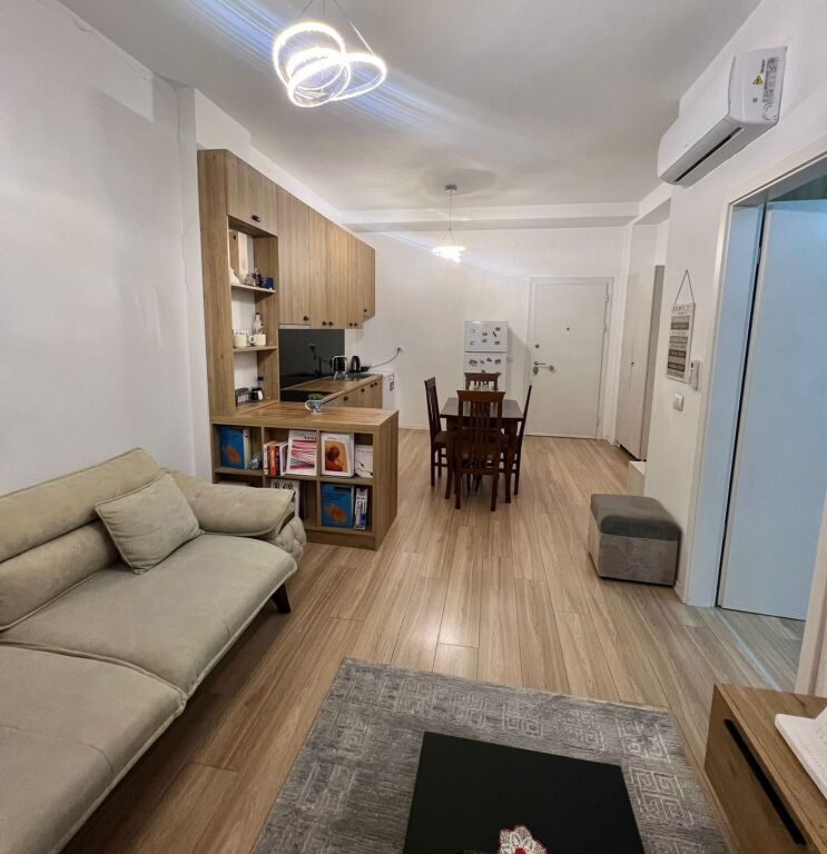 Qera | Apartament 1 + 1 | Stacioni i Trenit | 450 €/muaj