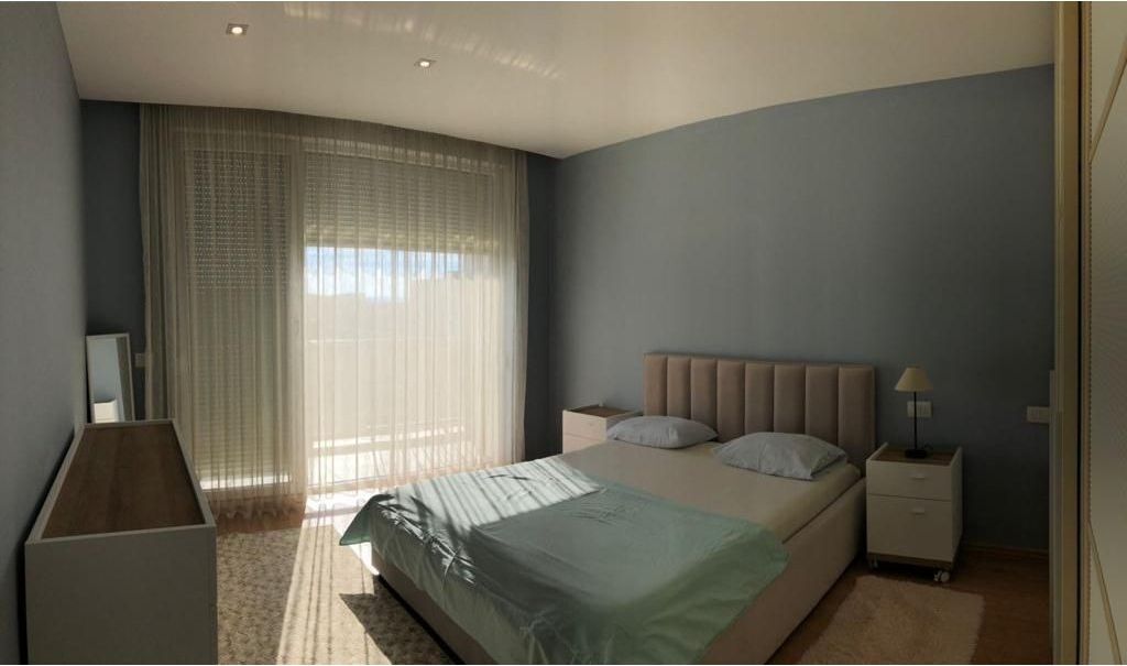 DUPLEX FOR RENT  PARKING SPACE NEAR 21 DECEMBER