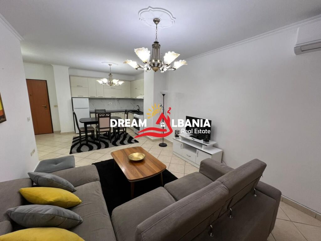 Jepet Apartament 2+1 me qera te Komuna Parisit, prane Kompleks Kika 1.(ID 42215568)