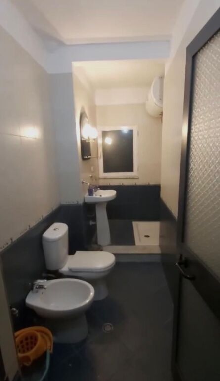 For rent 1+1 in Ali Dem, near Big Market, with a value of 400 Euro