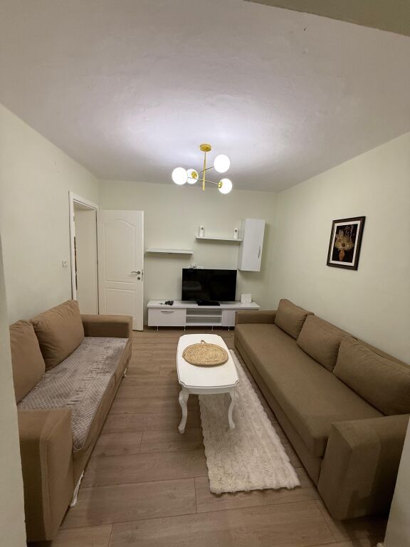 Apartament 3+1 Me Qera
