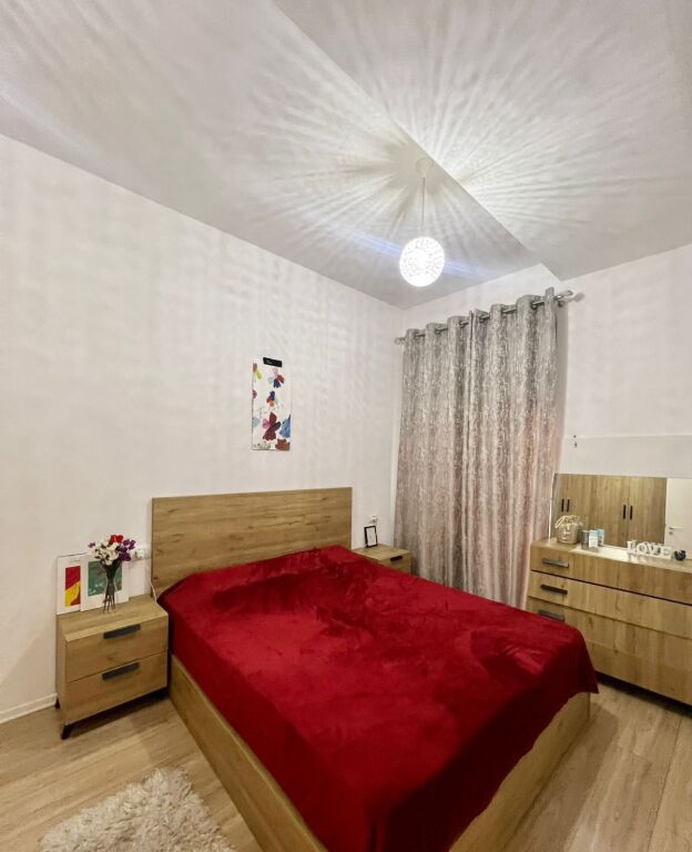 Qera | Apartament 1 + 1 | Stacioni i Trenit | 450 €/muaj