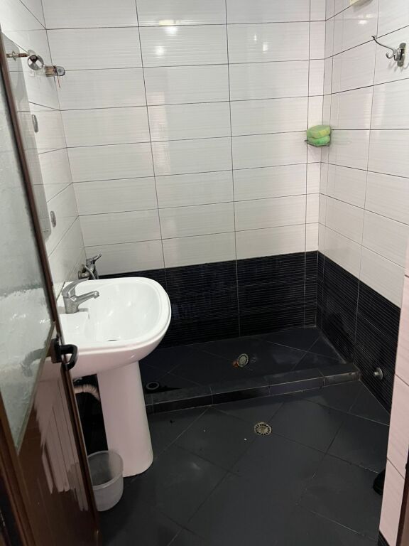 2+1, agli edifici arabi Don Bosko, 500 mila lek