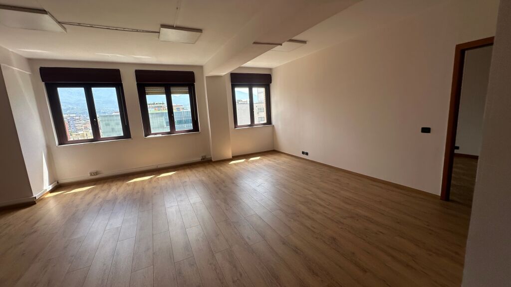 For rent in the center TR