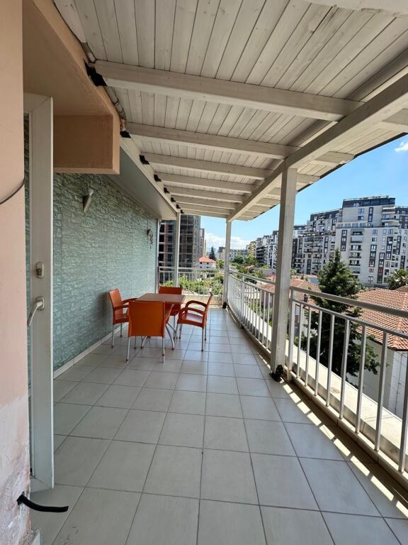 2+1,new building, Laprake near Intesa Bank, 650 thousand lek