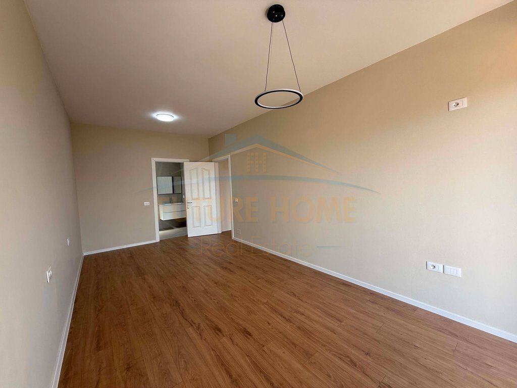 Apartament ne shitje 2+1+2, Unaza e Re