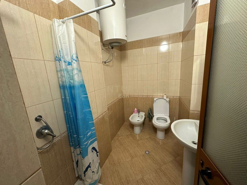 APARTMENT 2+1+2 FOR RENT IN THE CENTER OF DURRES, OPPOSITE BLUE STAR!